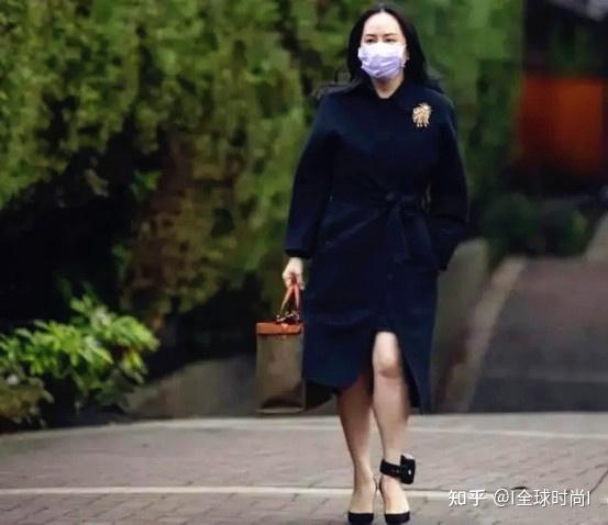 中年女人不要再乱穿衣学习孟晚舟的优雅搭配法美观还得体