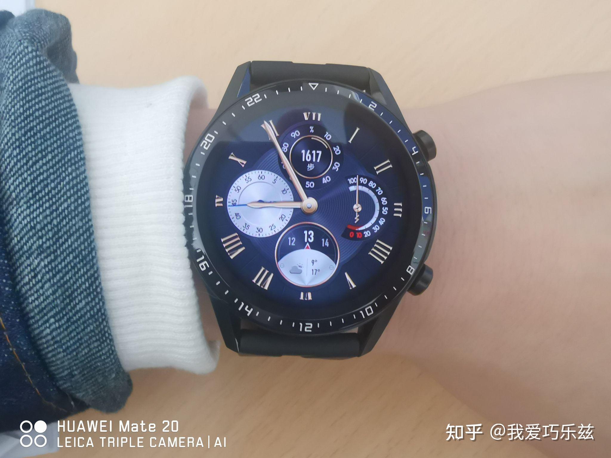 3、手表整个表盘歪了怎么回事？ ? ? ? 12到了2的位置~~严重倾斜，整个表盘都倾斜了