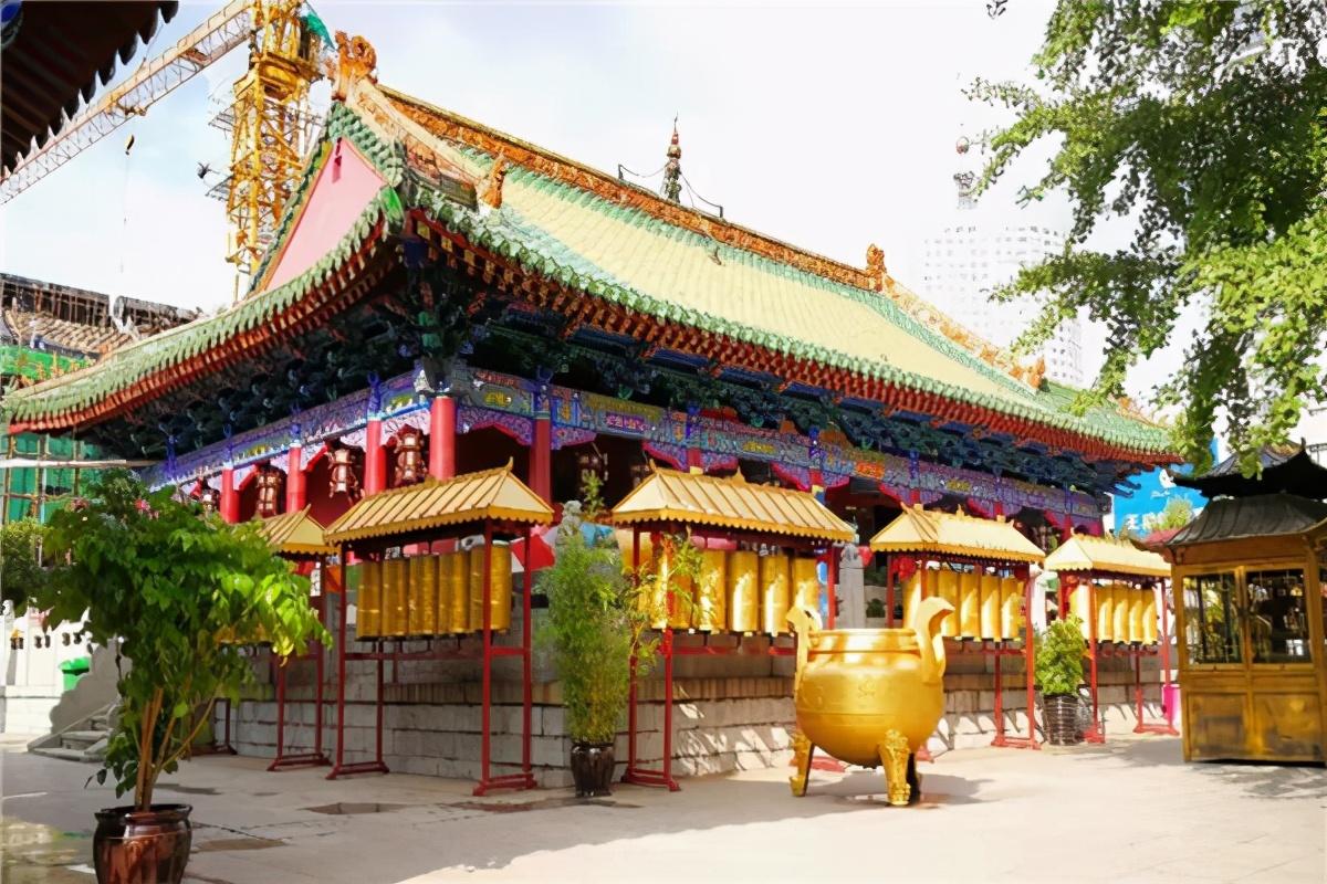 沈阳"皇寺"——闹市中的一片净土