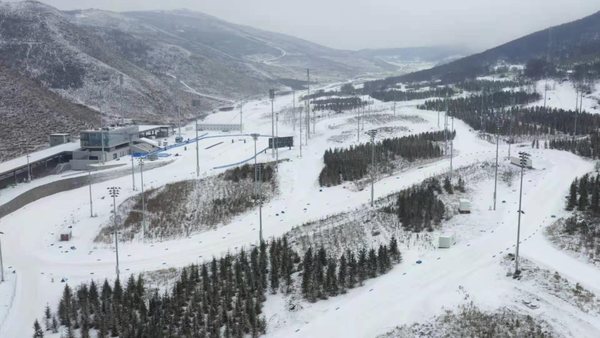 国家跳台滑雪中心将承担北京冬奥会跳台滑雪,北欧两项的比赛.