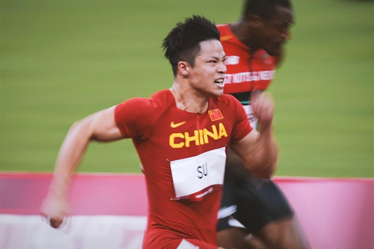 亚洲飞人苏炳添的车与表