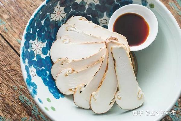 吃松茸的好处有哪些