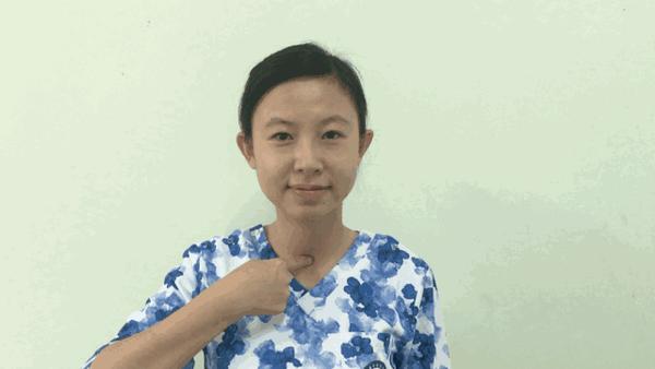 颈窝在喉结下,胸骨上的凹陷处,也是天突穴所在的位置.