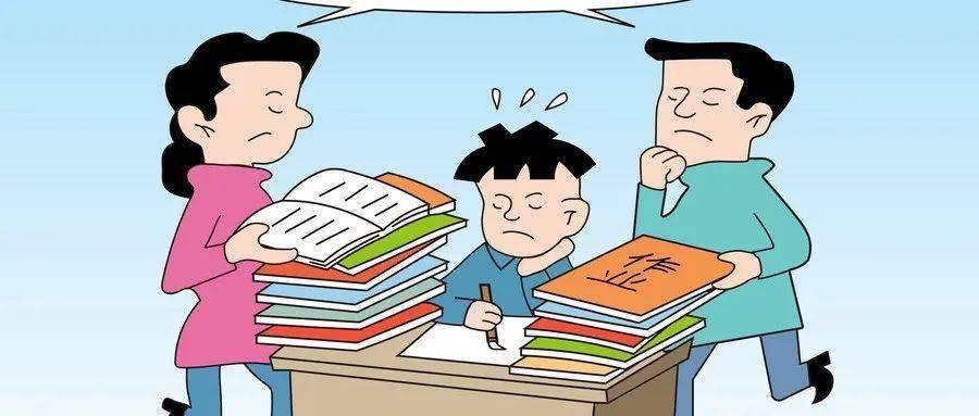 这一届家长太难了 不被社会的压力压垮 也会被孩子的作业逼疯