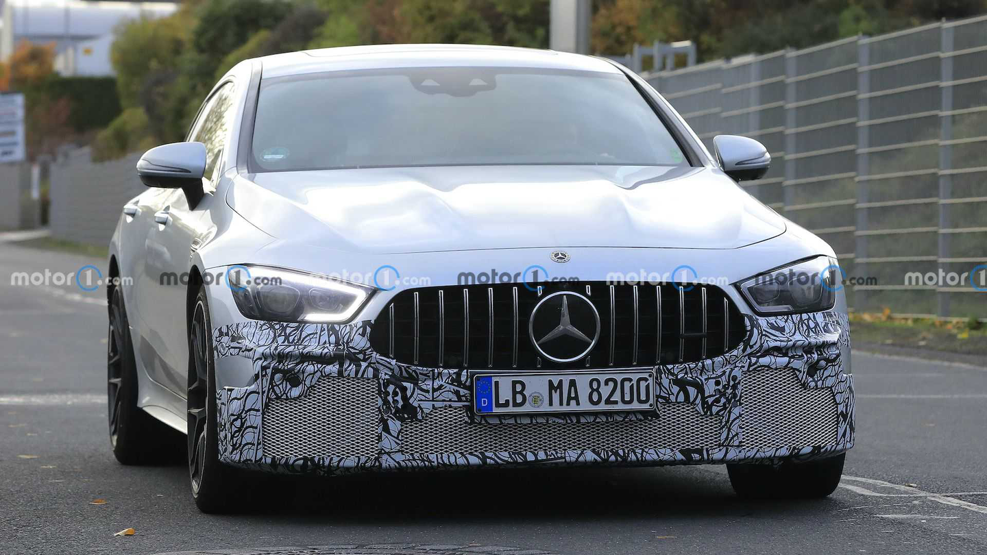 梅赛德斯2022款amg gt 63 s谍照曝光,预计将在gt 73e后问世.