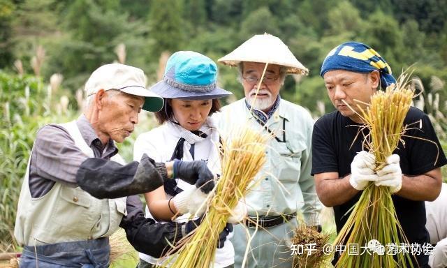 大地艺术从桐庐看成都