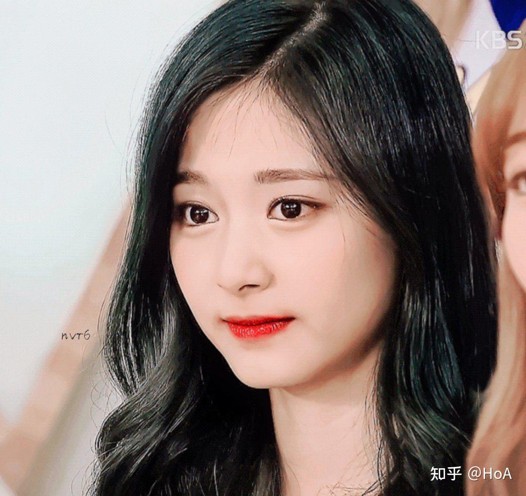 jyp为什么一直不给twice子瑜个人资源?