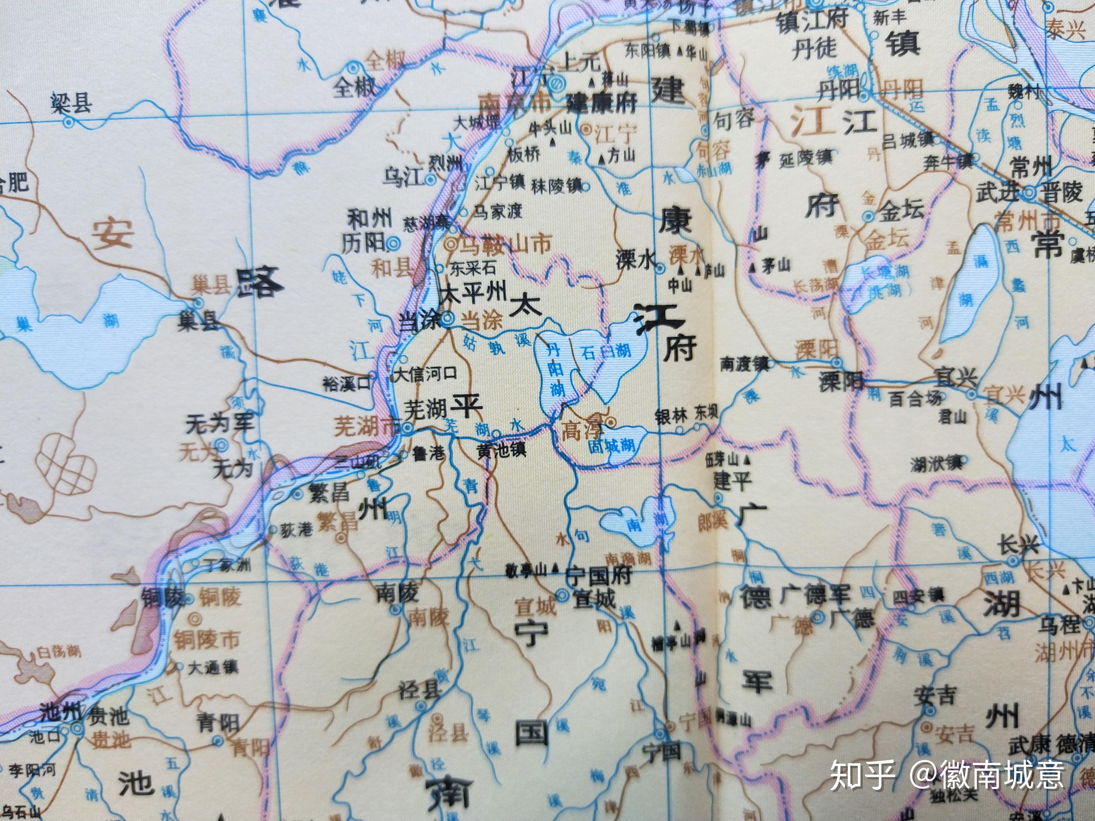 南宋时,南京属江南东路建康府.元代设置行省,南京属江浙行省集庆路.