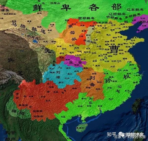 这是朱元璋称帝时期的版图,比较上一张的西吴国,我们发现,山东已经被