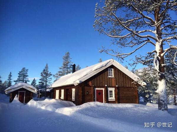 挪威的山间度假小屋,图片来自网络