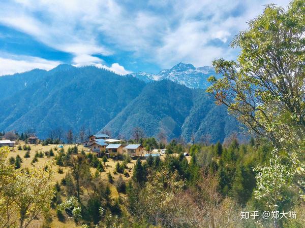 >关于若丁山 位于四川省甘孜州海螺沟景区内,距离磨西镇16公里