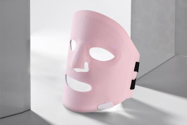 光子嫩肤仪面罩是一种家用的美容仪器,是一种采用led冷光,促使皮肤