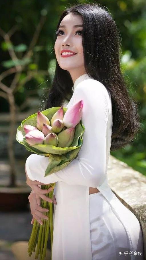 勤劳温柔,贤惠美丽的越南姑娘是不少中国男人们的心头好.