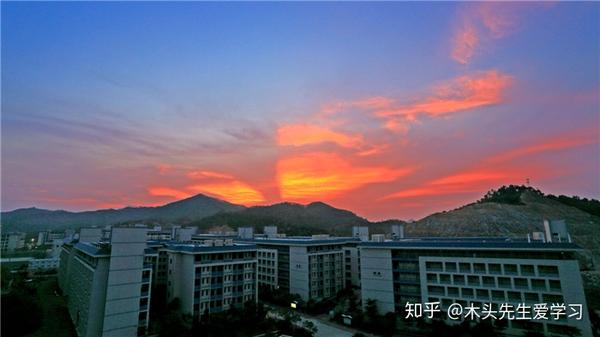 院校介绍:惠州城市职业学院