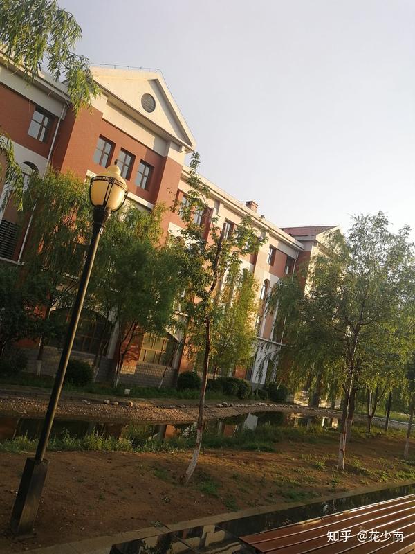 辽宁工程技术大学2018分数下跌?