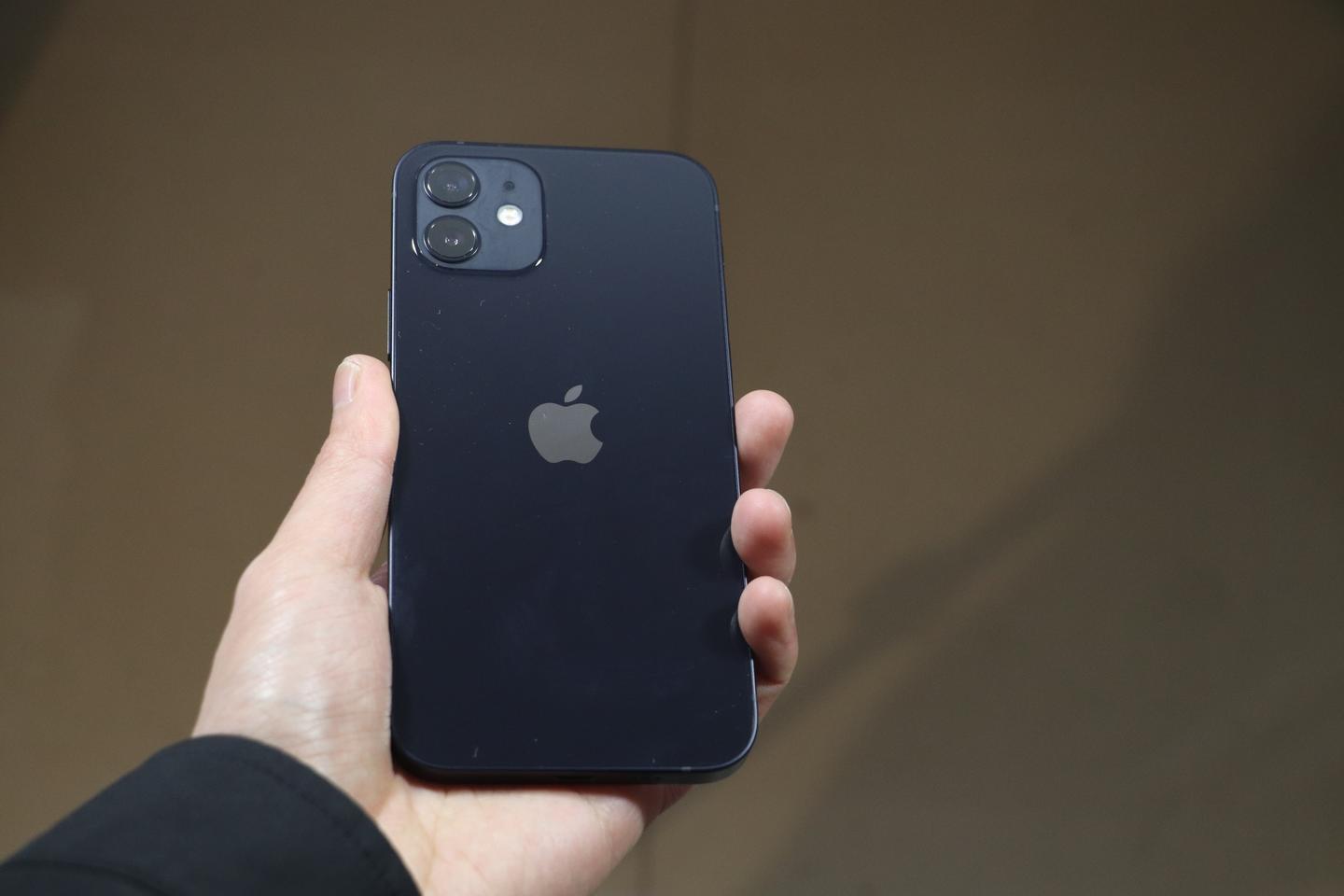 2021年618iphone12会降价吗附苹果12价格走势图