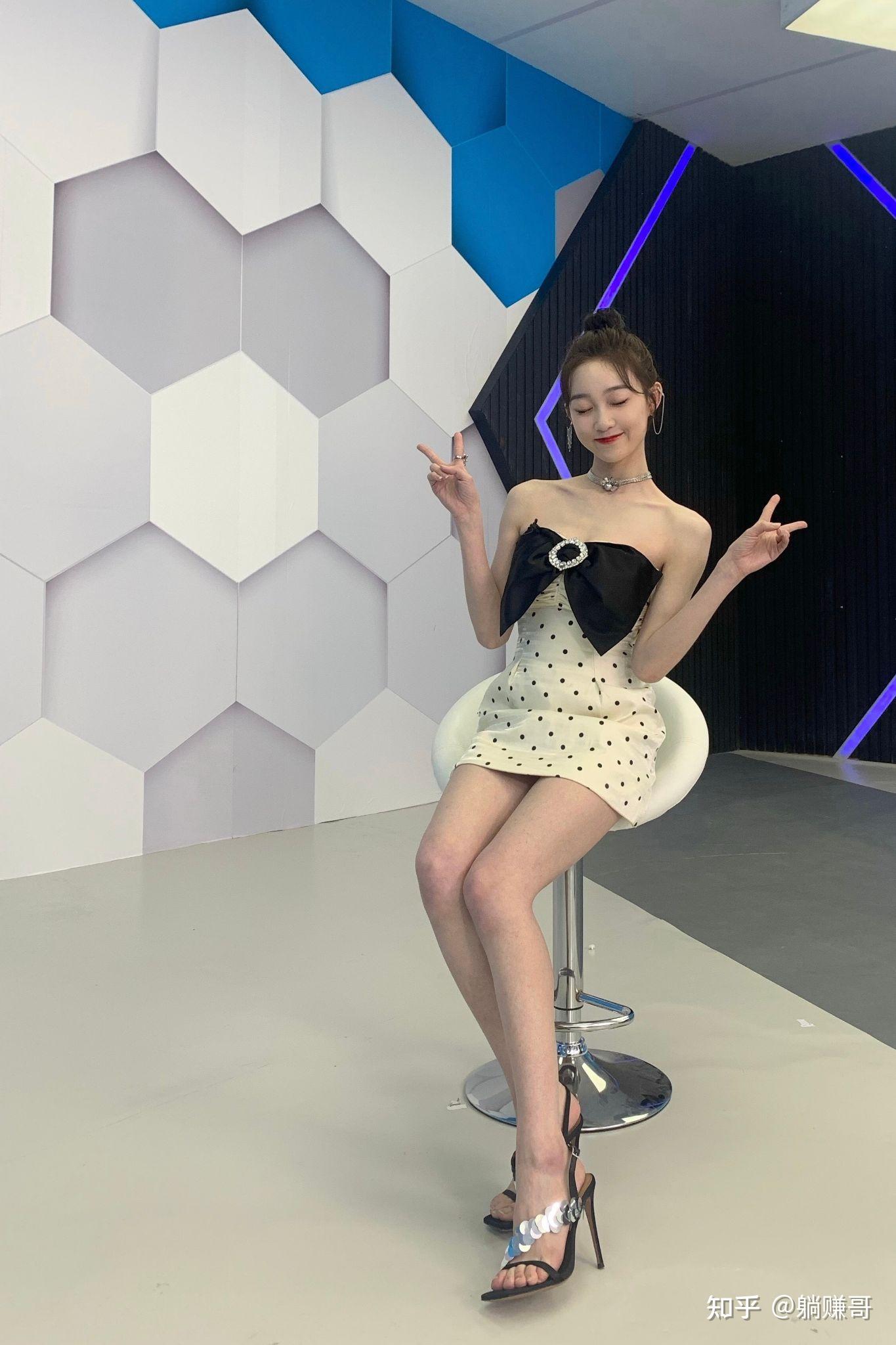 哪个女明星腿最美