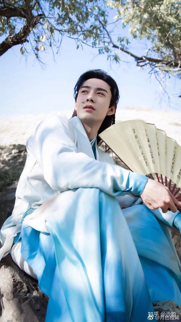 如何吸引陈星旭的注意?