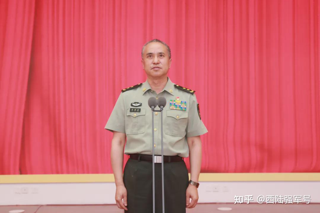 翰墨丹青颂百诞西部战区陆军举办铁心向党奋斗强军主题书画展