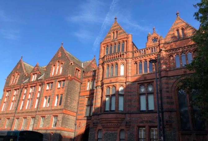 英国留学 | 英国利物浦大学uol硕士申请条件