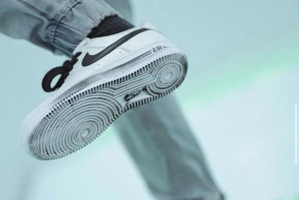 x vans「off the ___」