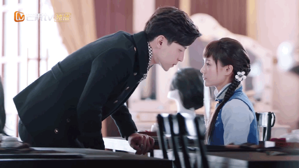 民国苏神邓伦朗月轩