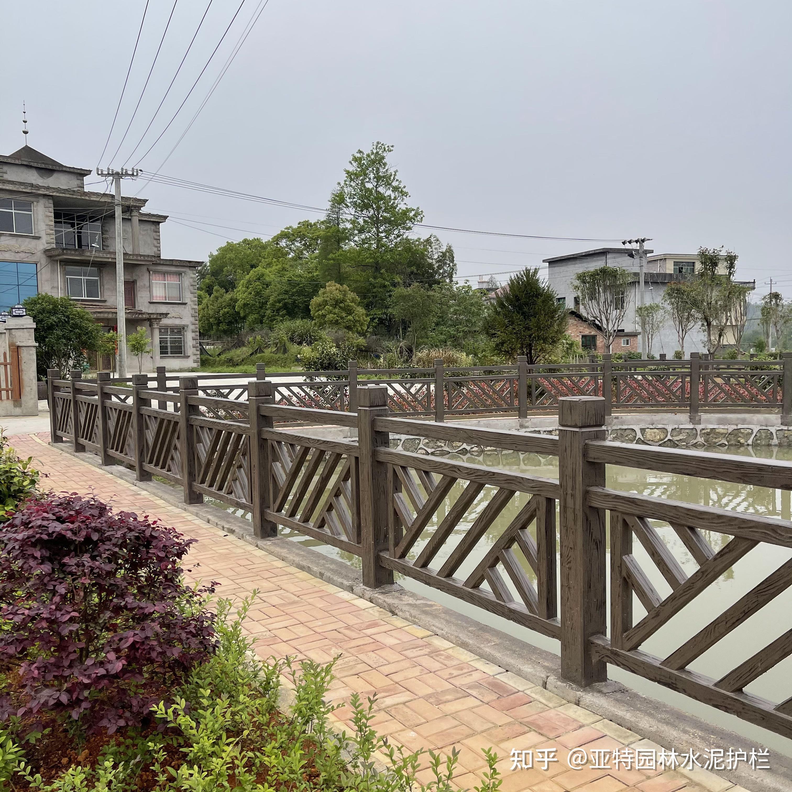 樟树,九江新农村水泥仿木护栏建设,通水通路通电搞绿化,你的城市开始