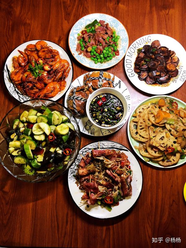 两个人在家做饭,100元能享受到多丰盛的一顿饭?
