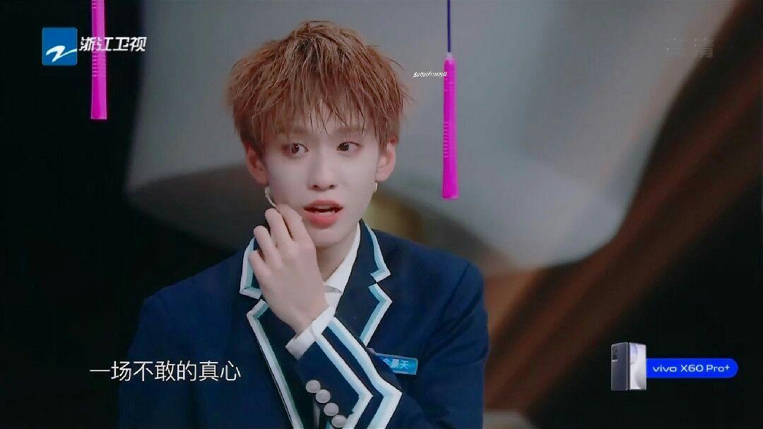 有哪些帅到爆炸的余景天照片图片壁纸