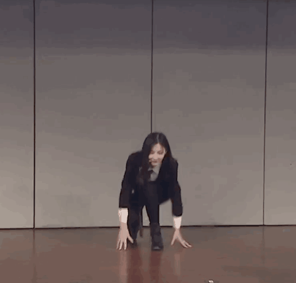 snh48系成员有哪些看一次就笑一次的动图or图片?