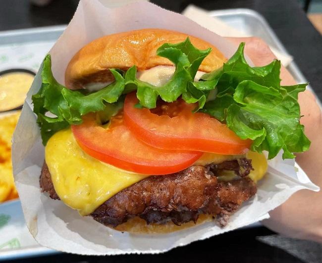 网红shakeshack千人排队神级汉堡传说越神真相越残忍