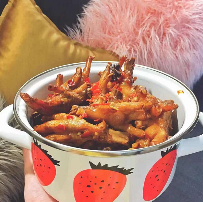 超级美味麻辣鸡爪