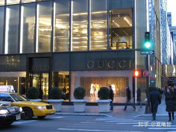 ()  gucci (fifth ave) 725 5th ave, new york, ny 10022 除了soho和