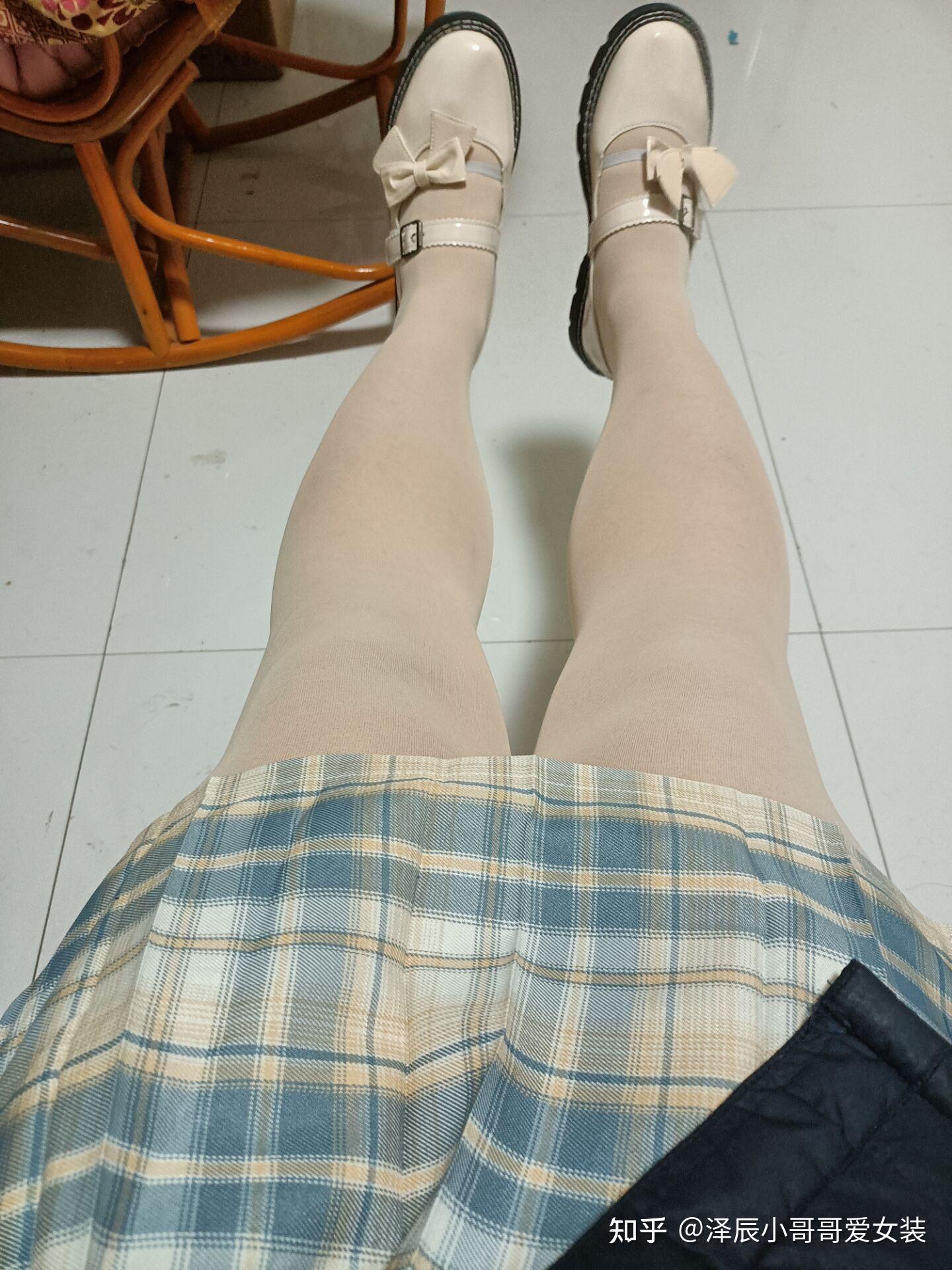 如何让女朋友主动强迫我穿女装给她看