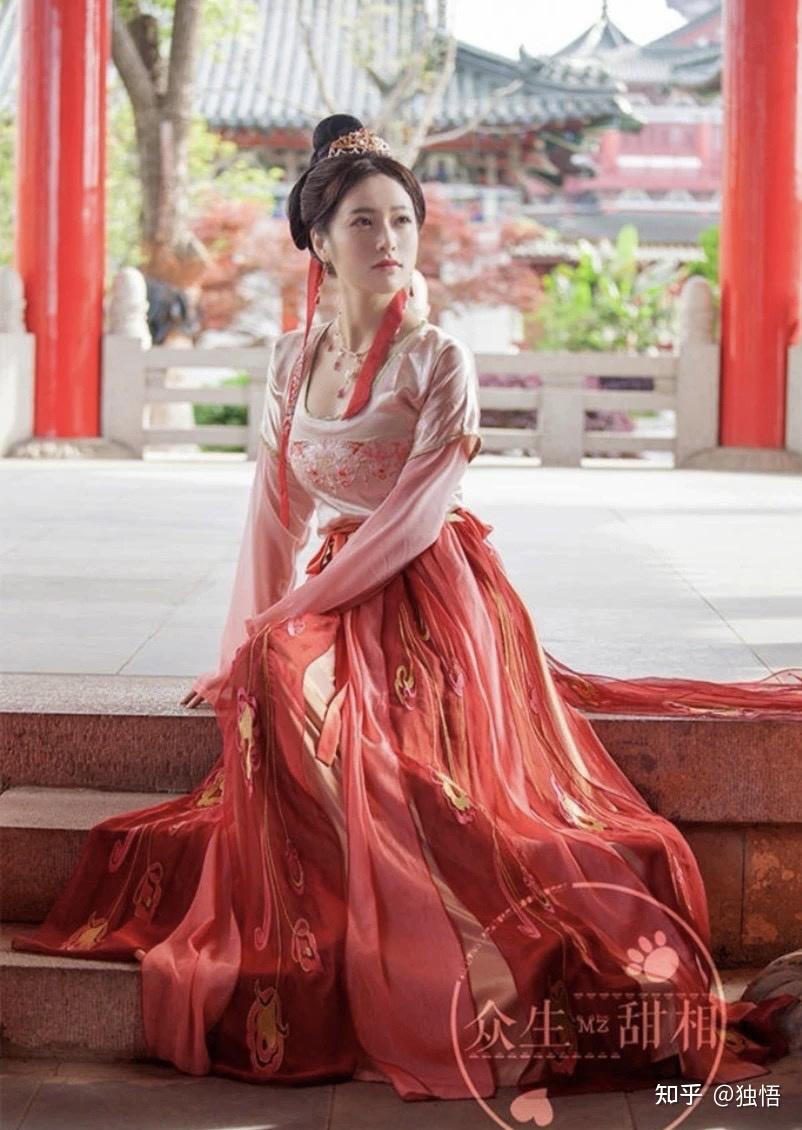 大胸什么形制汉服好看一点