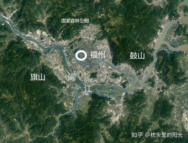 在盆地这个大火炉的影响下,福州市区空气流通不畅,在高温天气下不