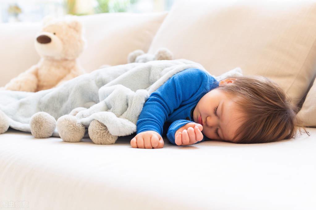 为什么宝宝晚上睡觉经常醒来告诉你两个方法让宝宝保证充足睡眠
