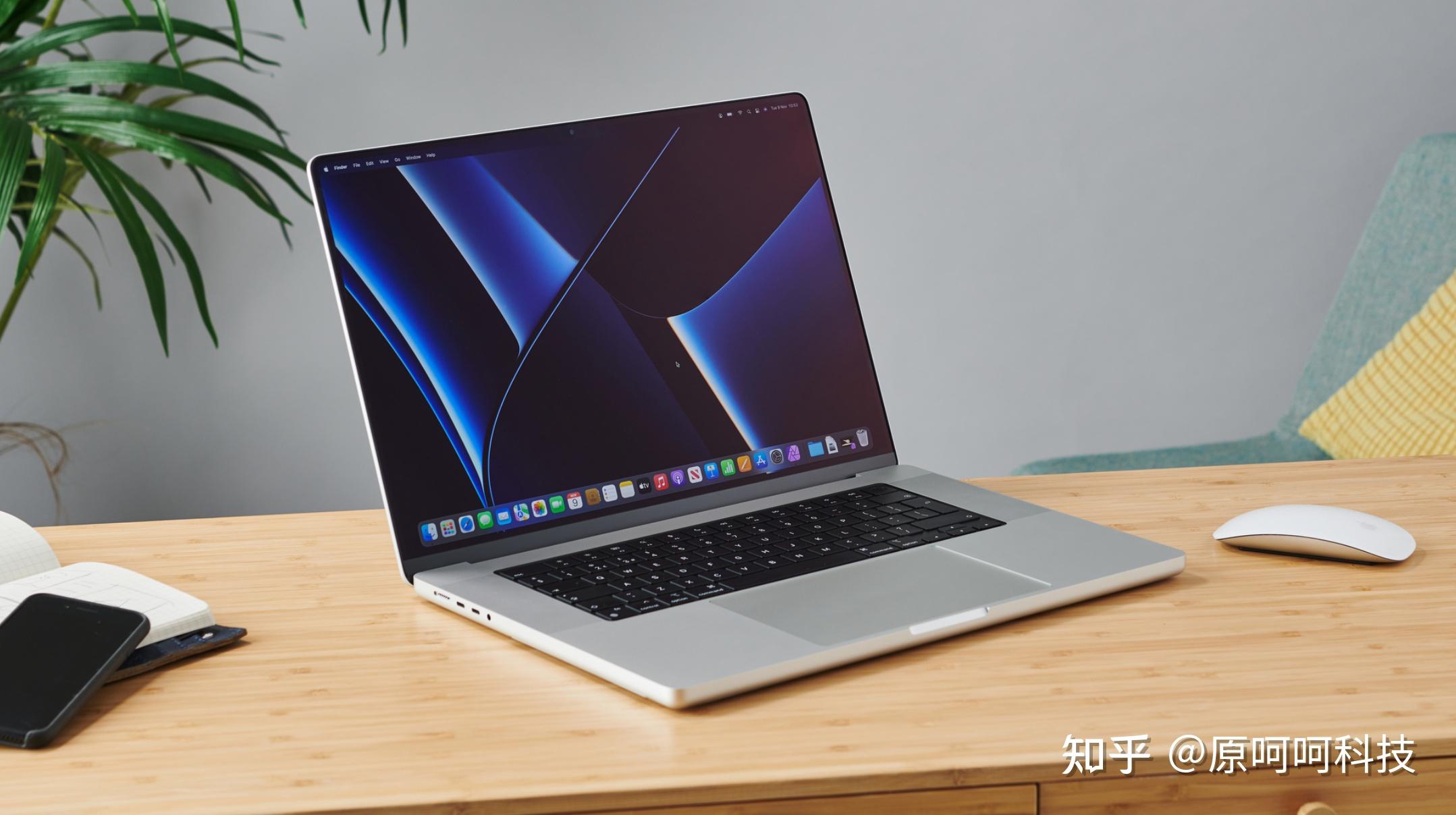 macbookpro202116英寸vs戴尔xps15oled苹果略占上风