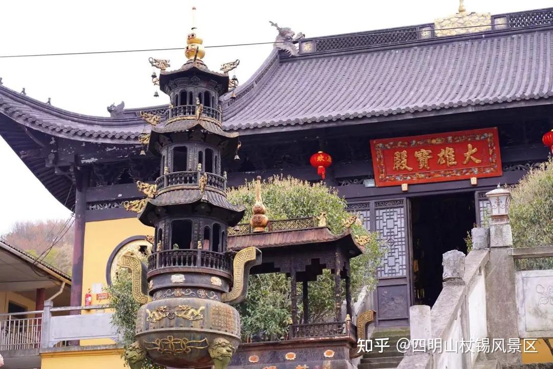 杖锡禅寺始于唐朝,距今已有800多年历史.佛说:修上福者,无过造塔.