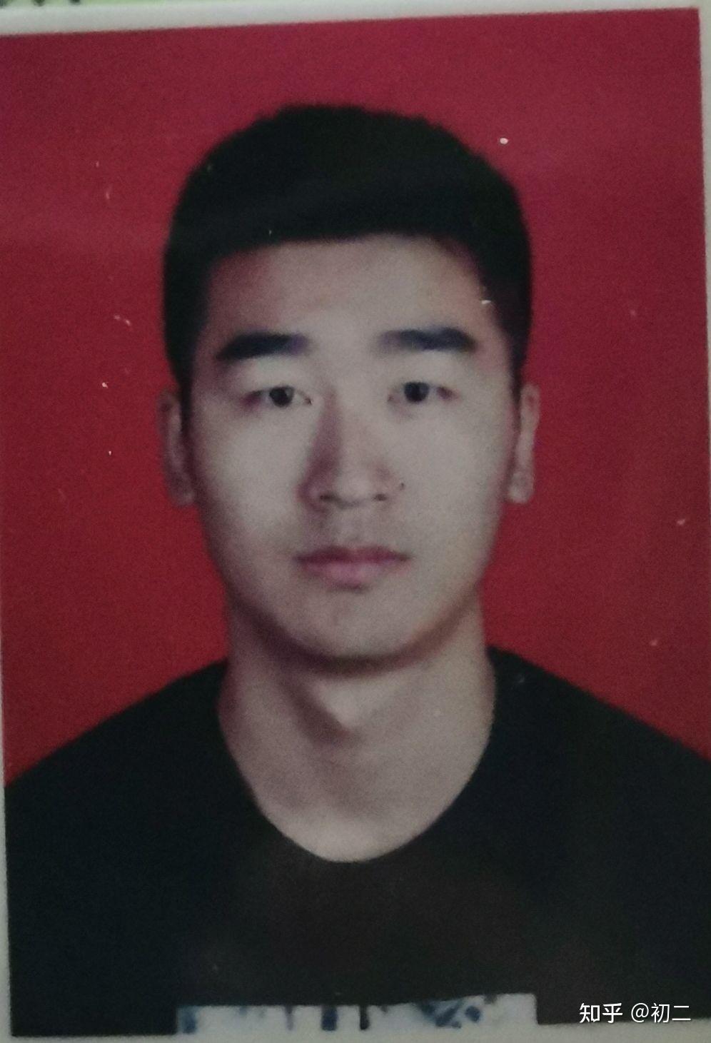 普通男生大概长什么样