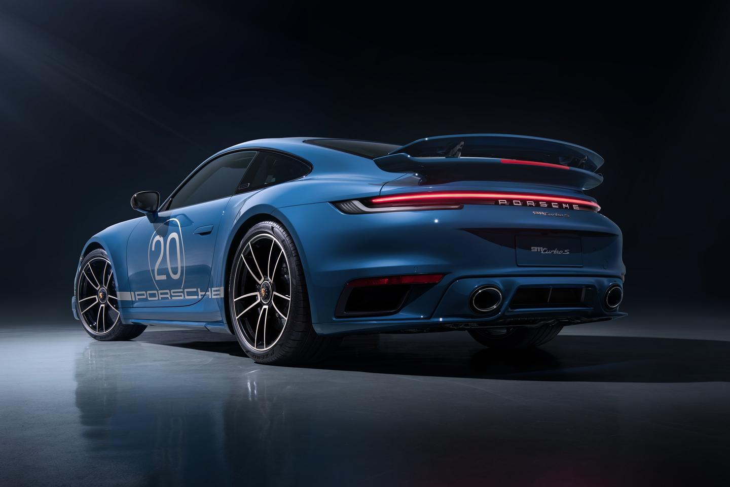 2021上海车展实拍保时捷中国20周年纪念版911turbos