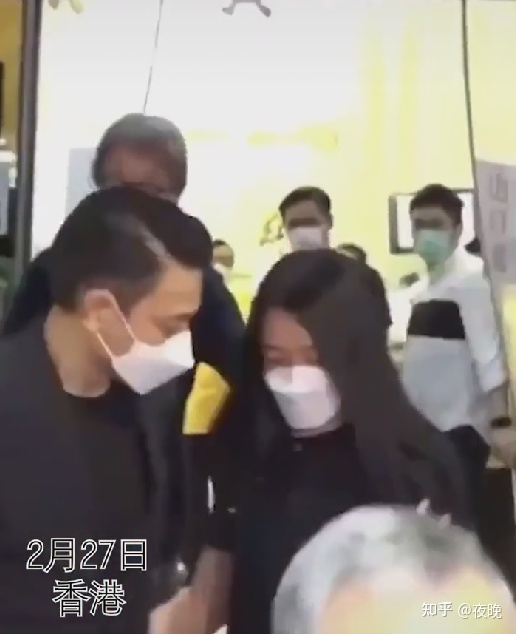 扶灵意味着什么意思(吴孟达葬礼的扶灵人是谁呢)