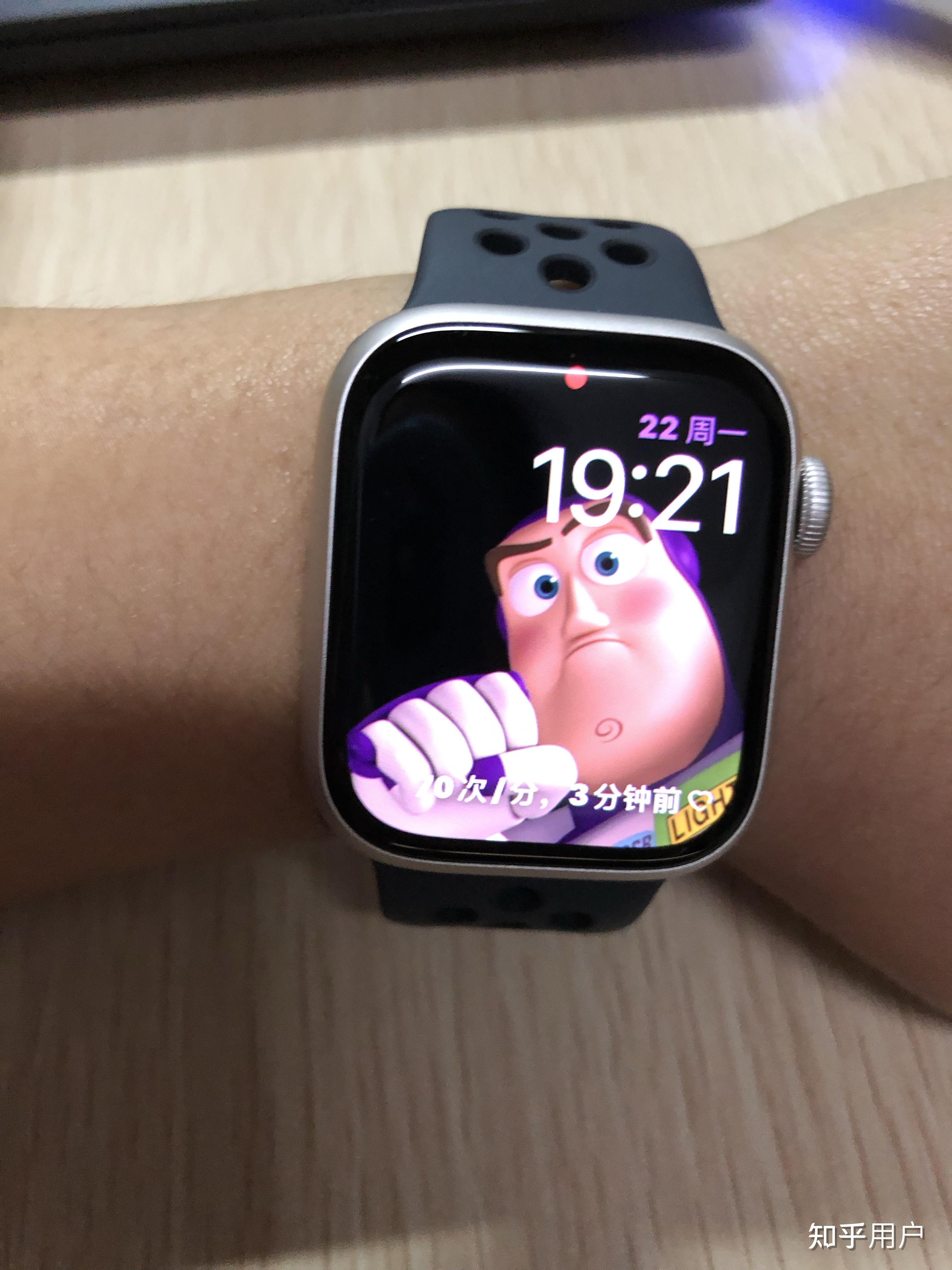 applewatch小老虎表盘,applewatch表盘 你最喜欢的applewatch表盘是哪一款为什么