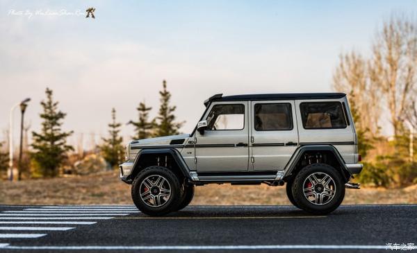 【山人模型摄】奔驰g500 4×4平方(模)