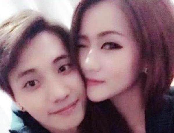 吴宥萱和小五相恋多年,还曾被拍到一起吃饭逛街.