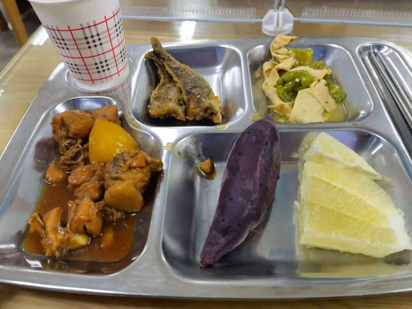 看完上岸公务员事业单位食堂伙食考公的劲头和动力又更足了