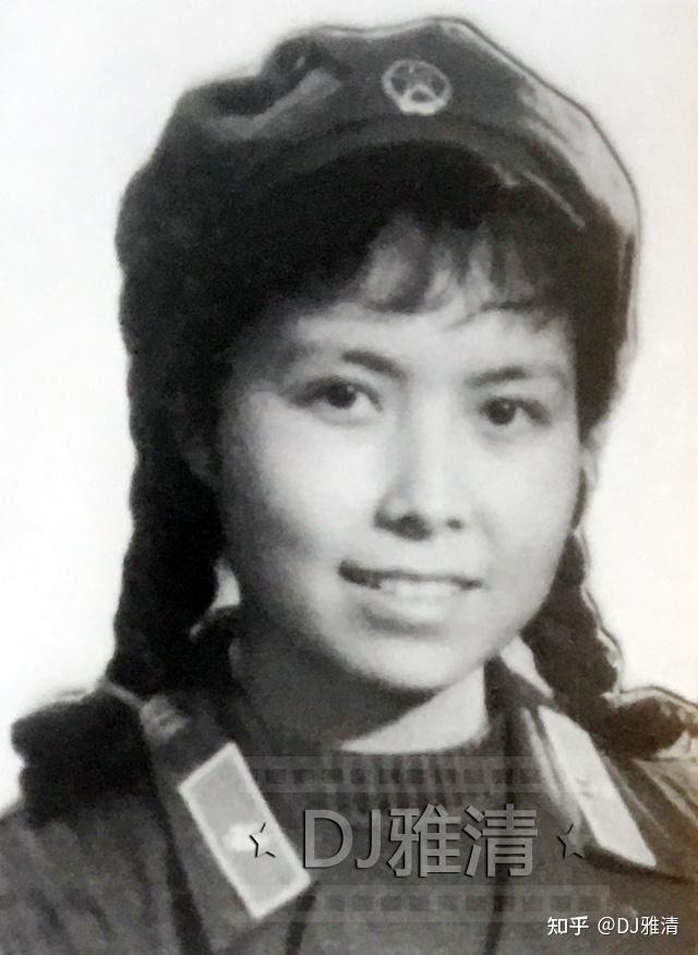 说到八一厂女演员,我想大家首先想到的,一定是田华,王晓棠,曲云,袁霞