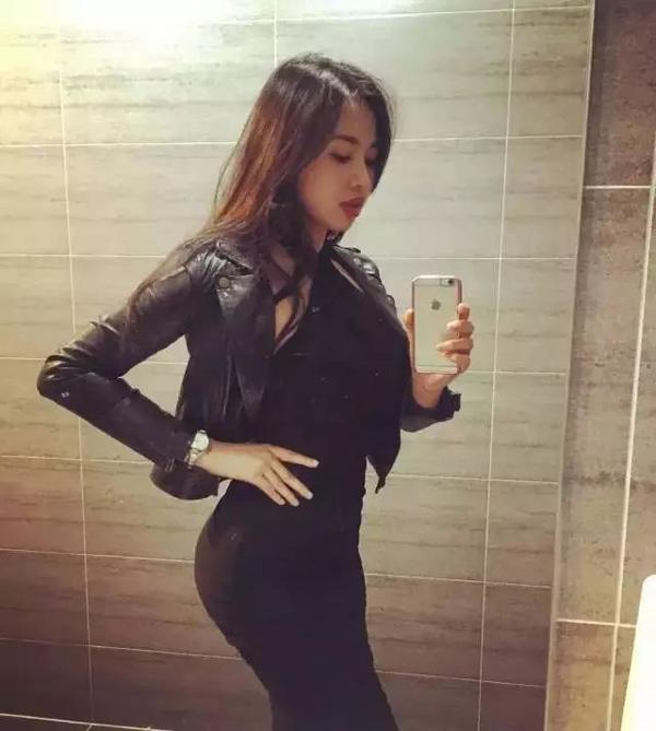 完美身材只属于欧美人?这个胸比柳岩大的中国妹子用蜜桃臀say no!
