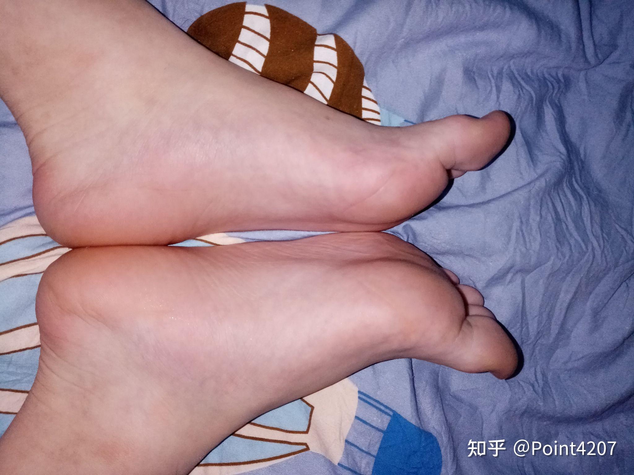 男生脚长的好看是什么样的体验