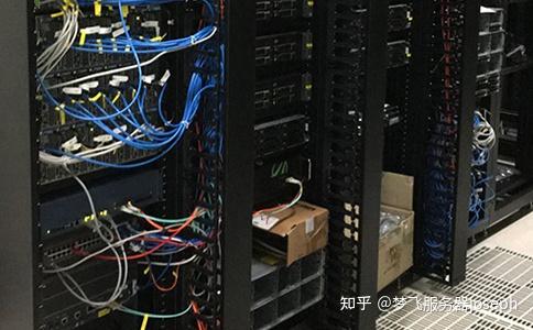 美国服务器和香港服务器是海外的热门选择